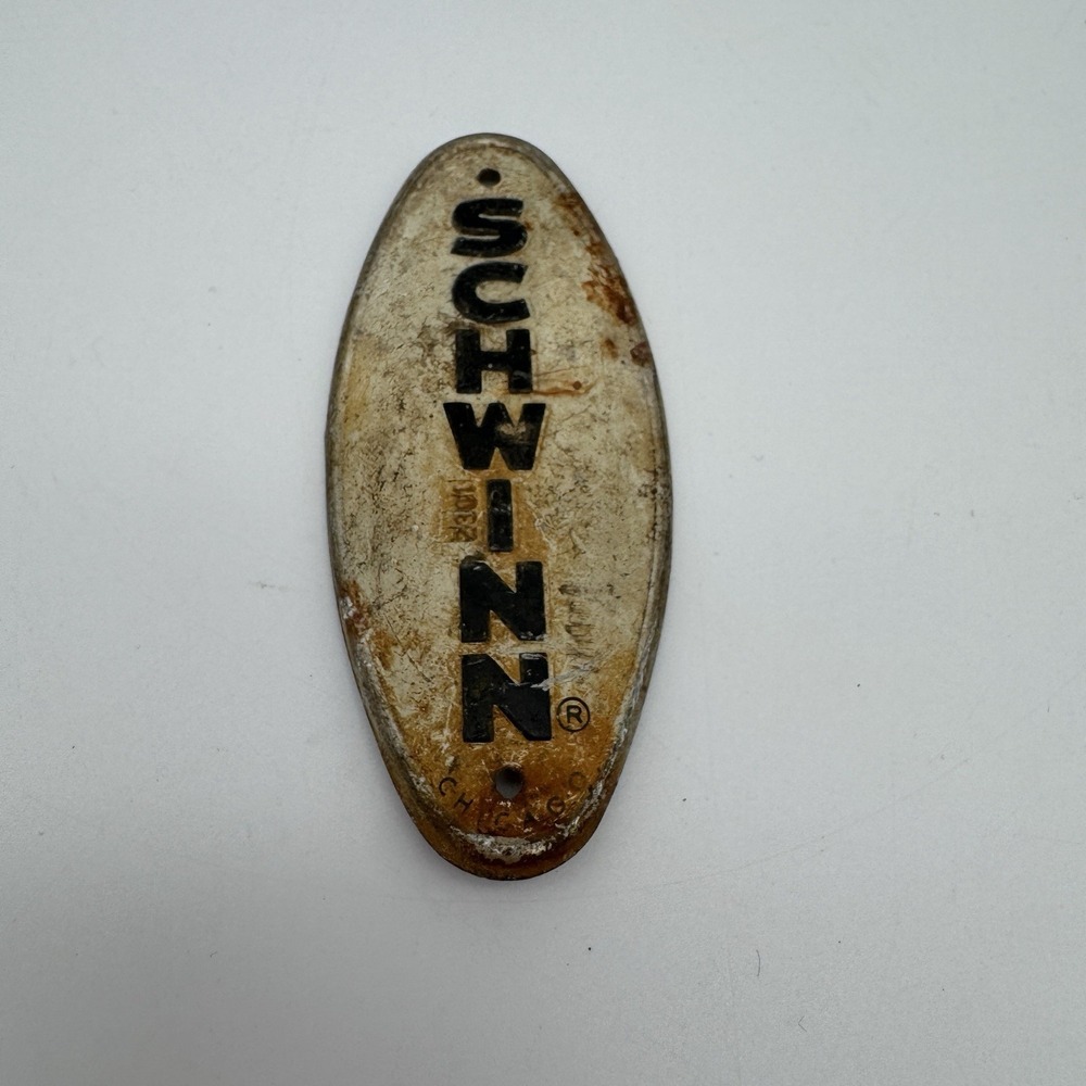 Vintage Schwinn Chicago Metal Head Badge Emblem Bicycle Bike Oval Patina